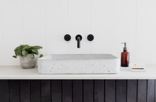 Load image into Gallery viewer, REKTANGLE Basin